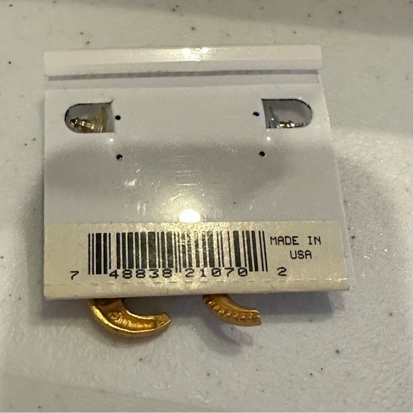 NWT Vintage Anne Klein Earrings “Old Stock” hoops w/ crescent moon face, gold - Picture 7 of 9